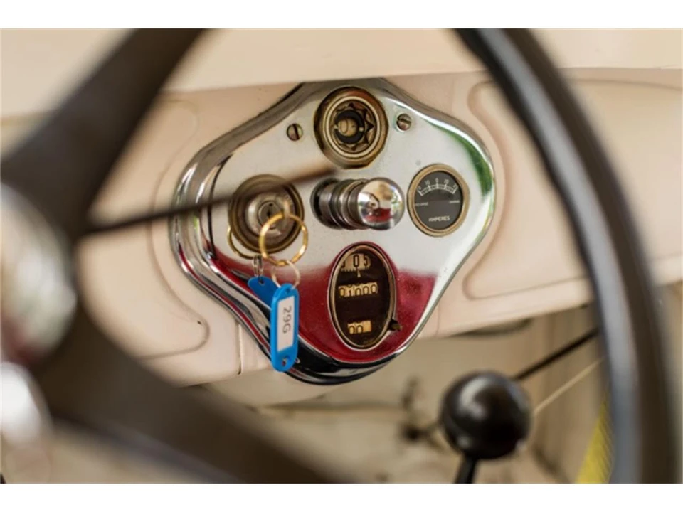 1929 Ford Model A Pickup & Model AA - Image 16 of 18