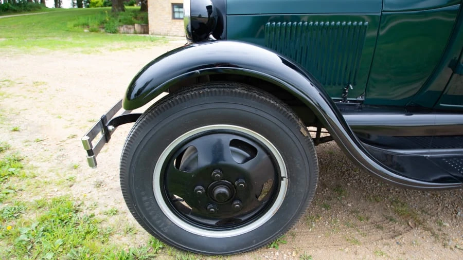 1929 Ford Model A Pickup & Model AA - Image 8 of 18