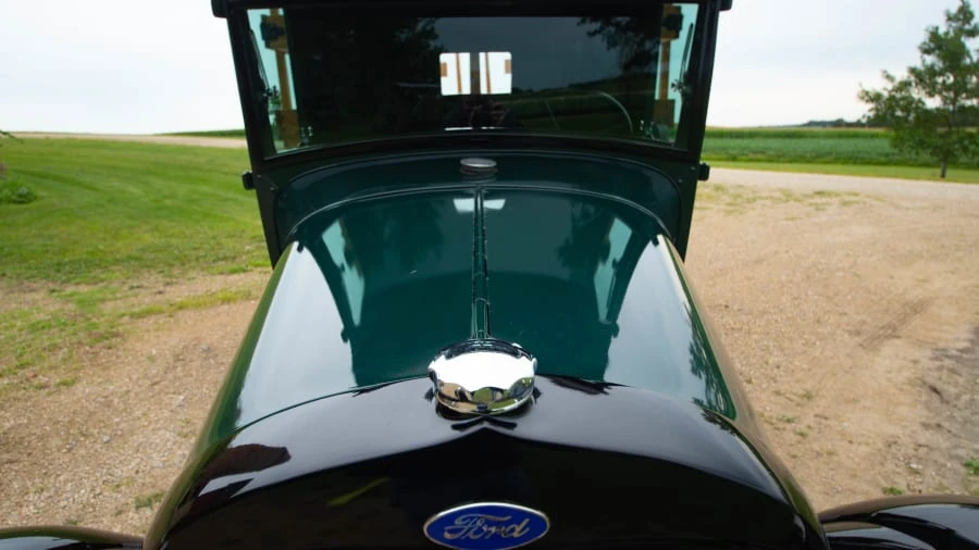 1929 Ford Model A Pickup & Model AA - Image 7 of 18