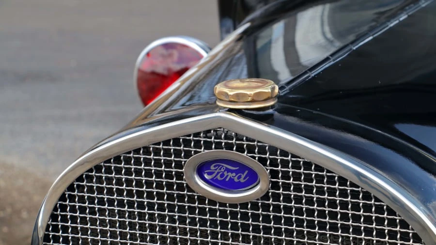 1929 Ford Model A Pickup & Model AA - Image 17 of 20