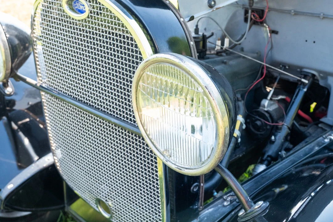 1929 Ford Model A Pickup & Model AA - Image 17 of 31