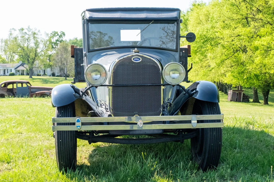 1929 Ford Model A Pickup & Model AA - Image 4 of 31