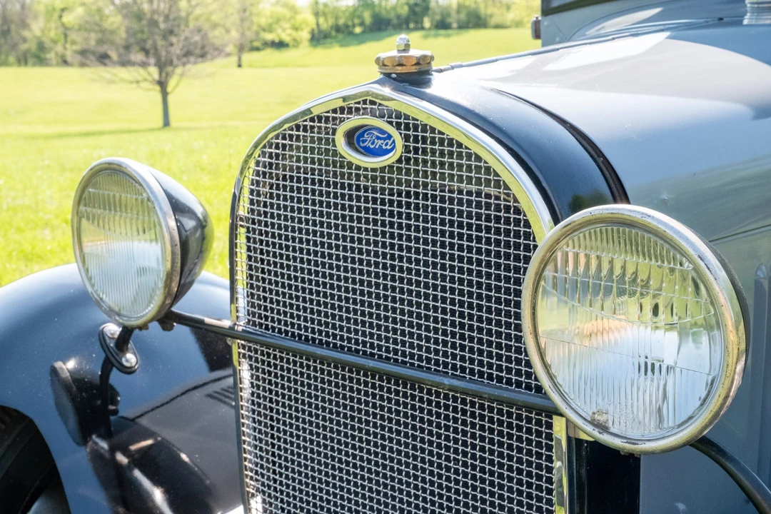 1929 Ford Model A Pickup & Model AA - Image 14 of 31