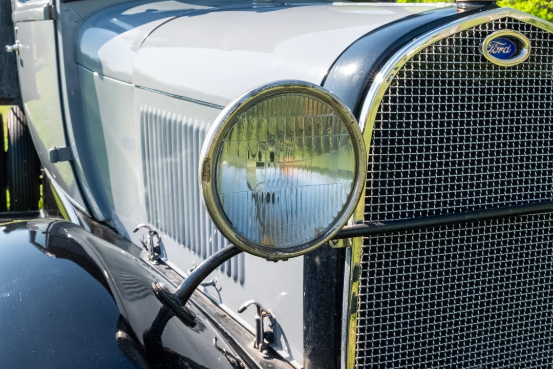 1929 Ford Model A Pickup & Model AA - Image 16 of 31