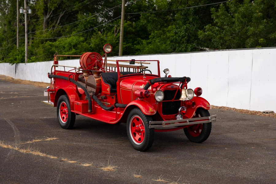 1929 Ford Model A Pickup & Model AA - Image 6 of 28
