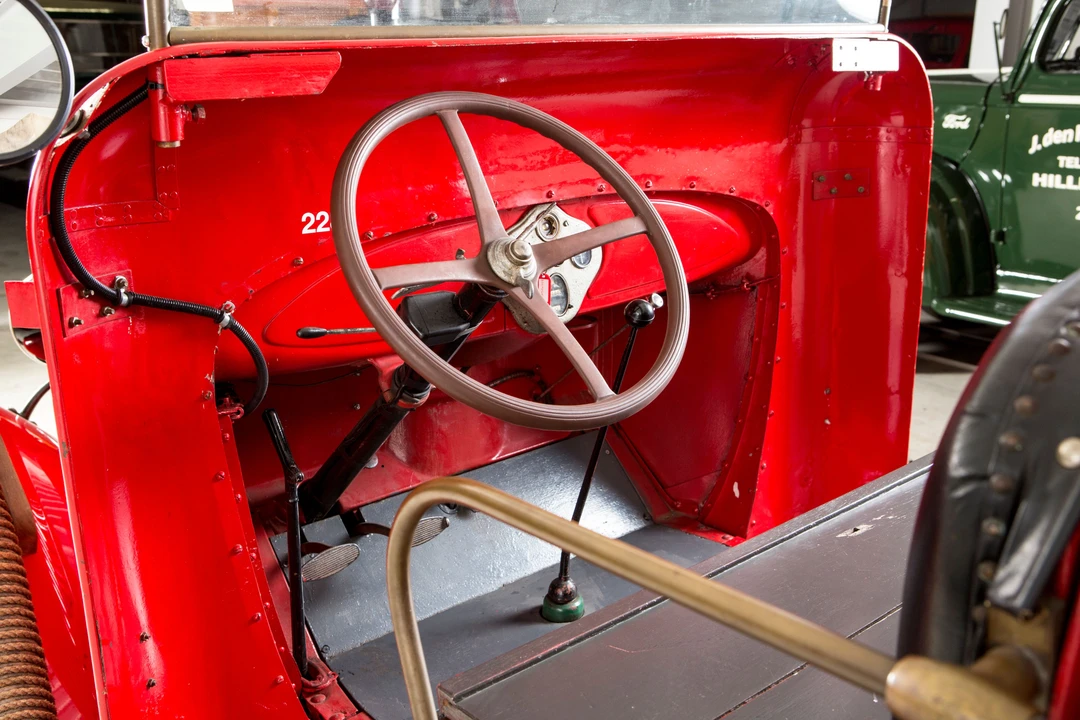 1929 Ford Model A Pickup & Model AA - Image 4 of 4