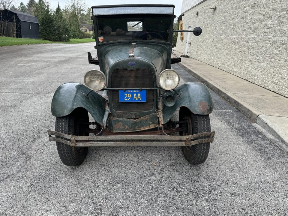 1929 Ford Model A Pickup & Model AA - Image 9 of 31