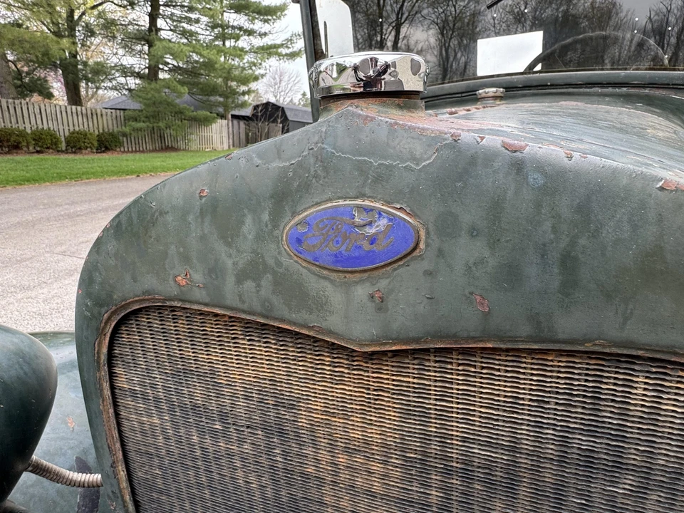 1929 Ford Model A Pickup & Model AA - Image 10 of 31