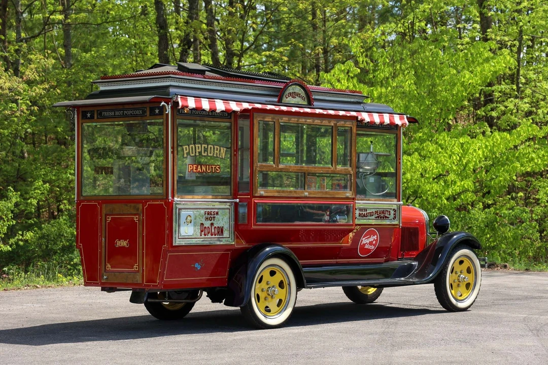 1929 Ford Model A Pickup & Model AA - Image 8 of 31