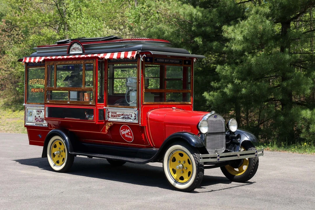 1929 Ford Model A Pickup & Model AA - Image 11 of 31