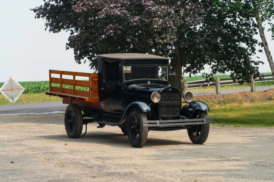 1929 Ford Model A Pickup & Model AA - Image 6 of 12