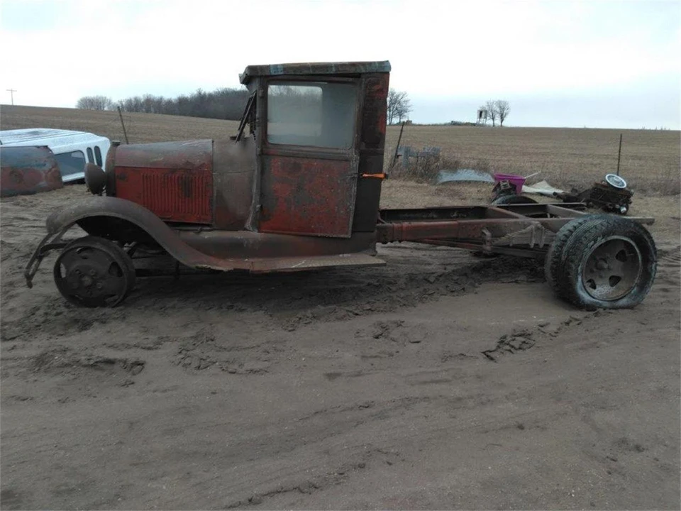 1929 Ford Model A Pickup & Model AA - Image 4 of 11