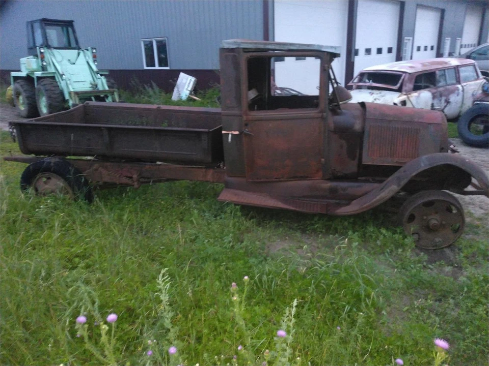 1929 Ford Model A Pickup & Model AA - Image 3 of 11