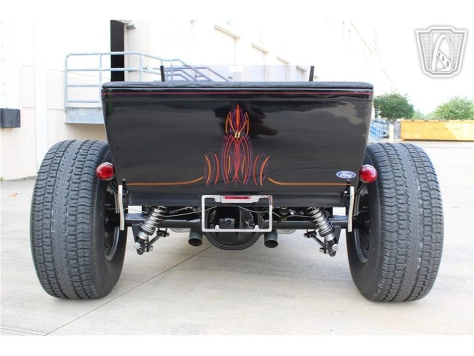 1929 Ford Model A Pickup & Model AA - Image 10 of 31