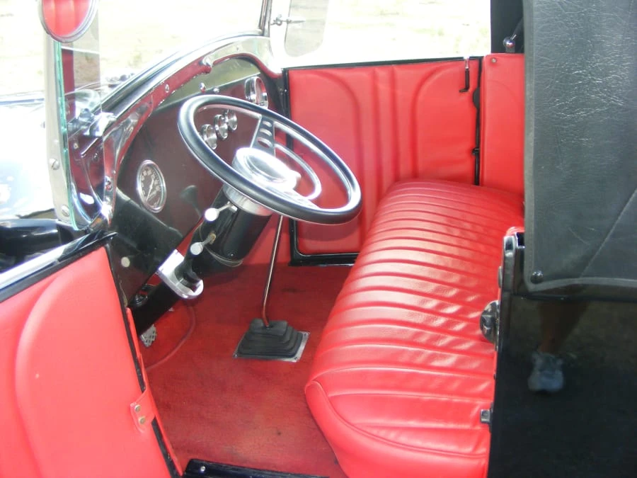 1929 Ford Model A Pickup & Model AA - Image 4 of 6