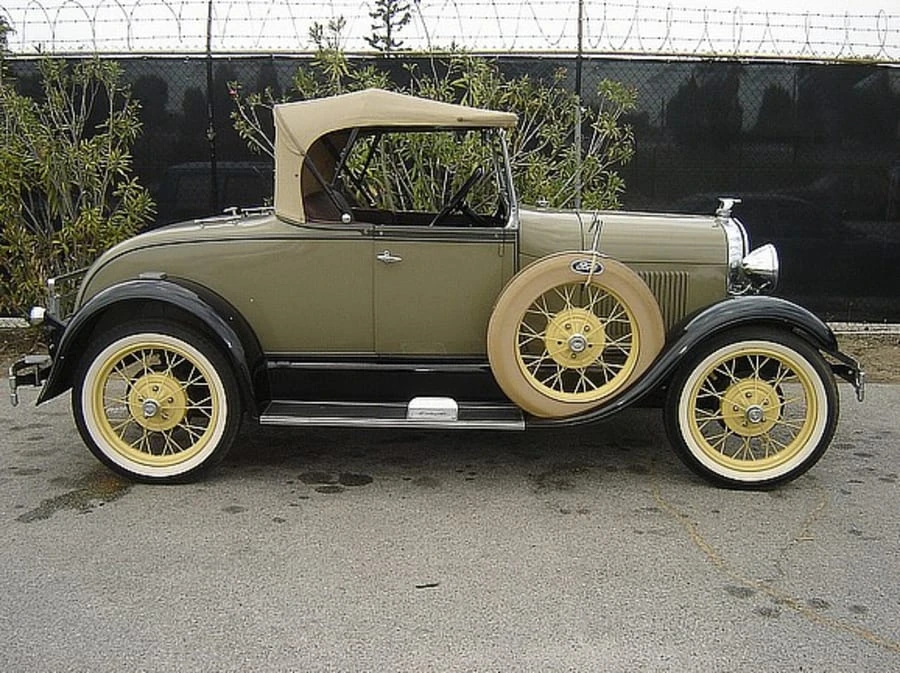 1929 Ford Model A Pickup & Model AA - Image 2 of 8