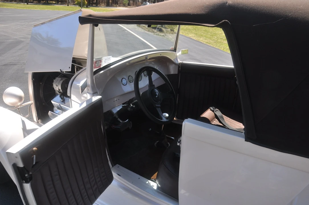 1929 Ford Model A Pickup & Model AA - Image 18 of 31