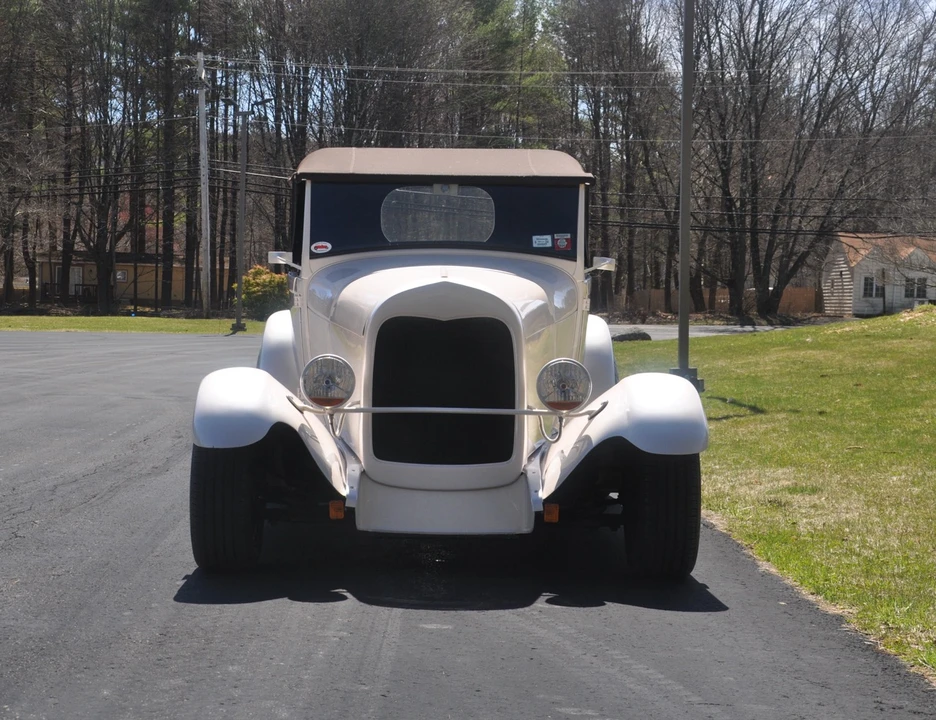 1929 Ford Model A Pickup & Model AA - Image 6 of 31