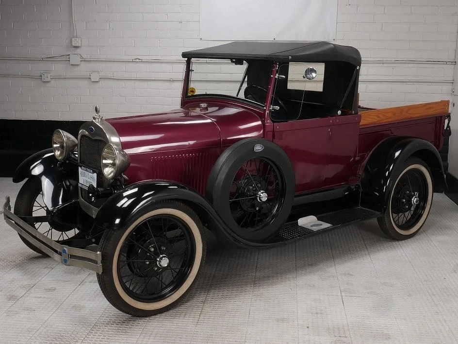 1929 Ford Model A Pickup & Model AA - Image 9 of 12