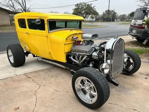 1929 Ford Tudor Hot Rod