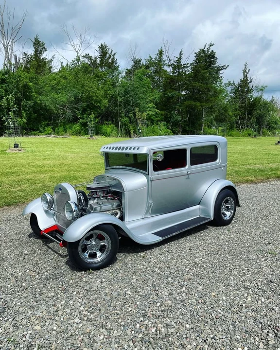 Ford Model A - Image 2 of 11