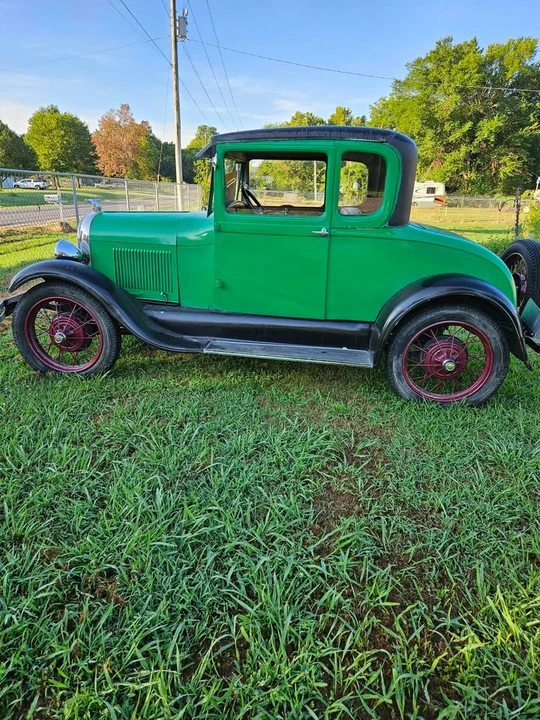 Ford Model A - Image 2 of 6