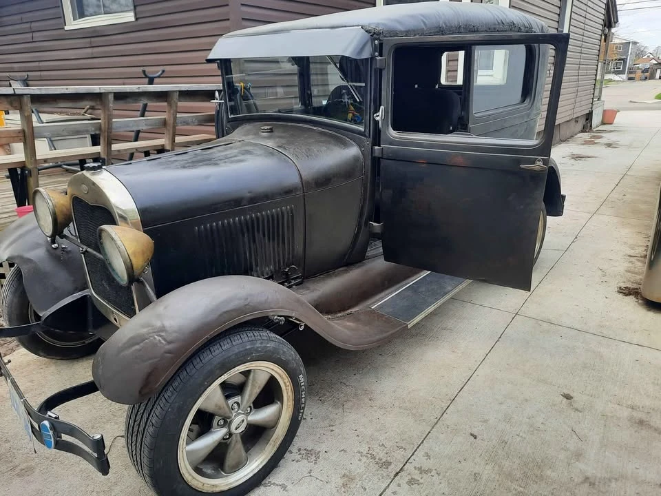 Ford Model A - Image 2 of 4