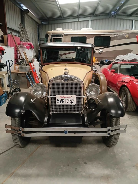 1929 Ford Model T Pickup & Model TT - Image 3 of 5