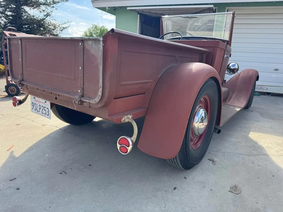 1929 Ford Model A Pickup & Model AA - Image 6 of 20