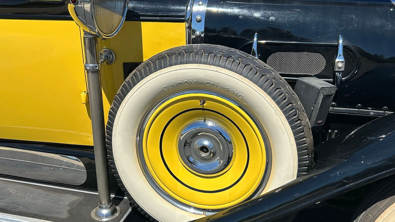 1929 Graham - Image 30 of 31