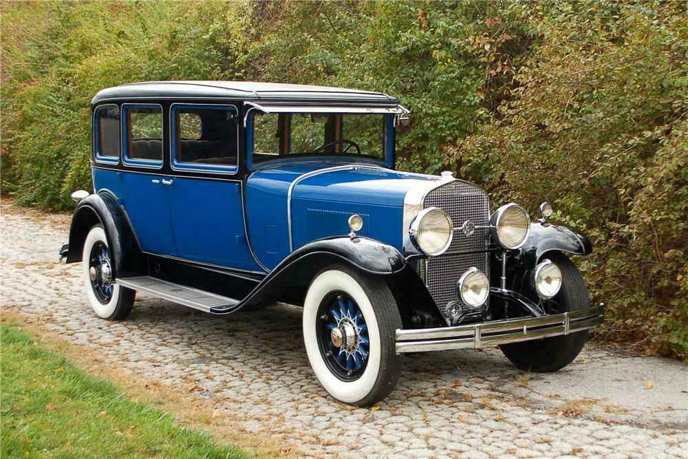 1929 LaSalle - Image 2 of 4