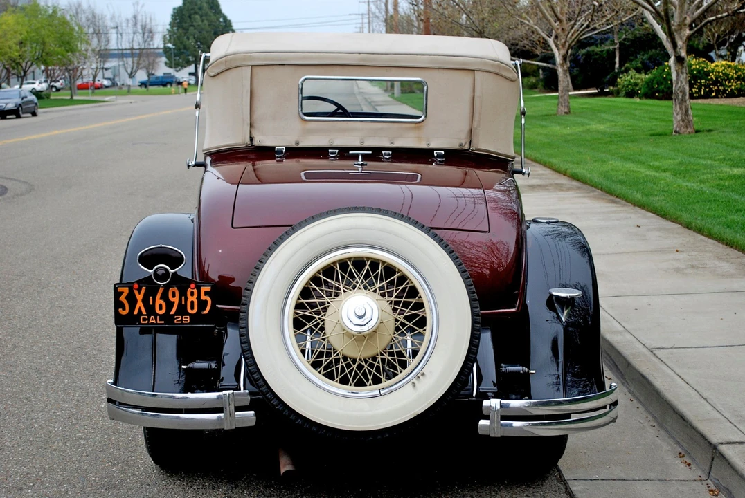 1929 LaSalle - Image 4 of 9