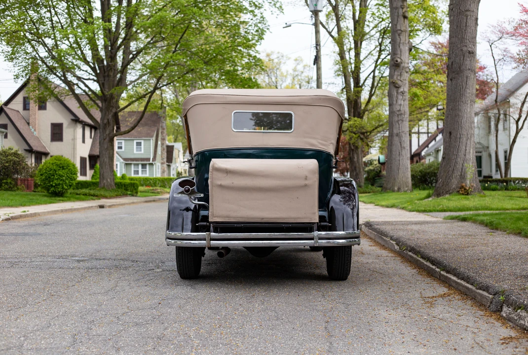 1929 LaSalle - Image 3 of 31