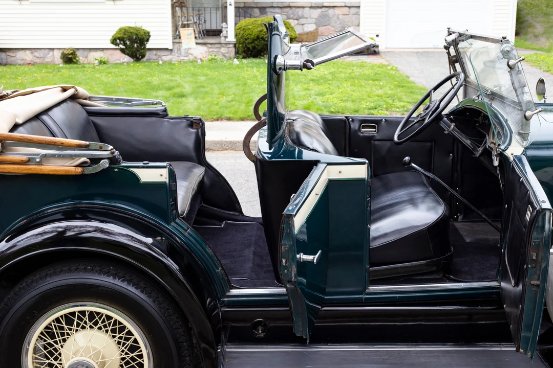 1929 LaSalle - Image 22 of 31