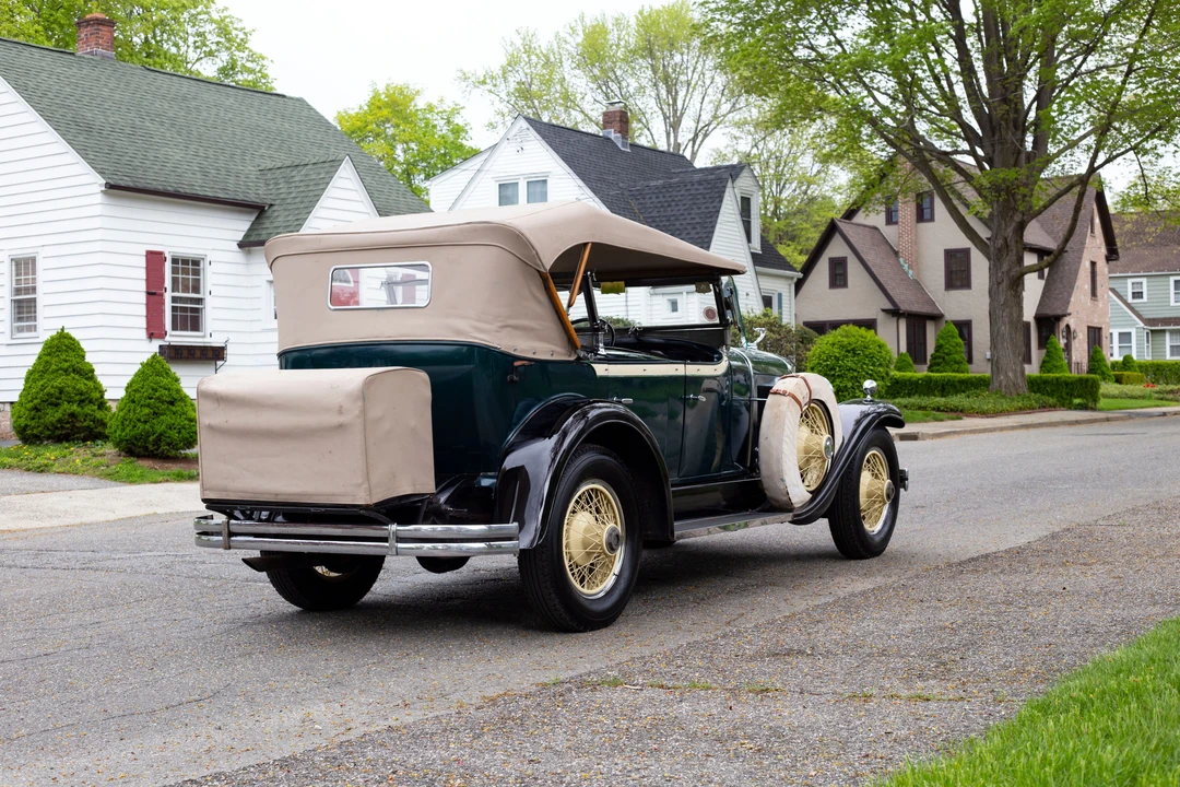 1929 LaSalle - Image 4 of 31