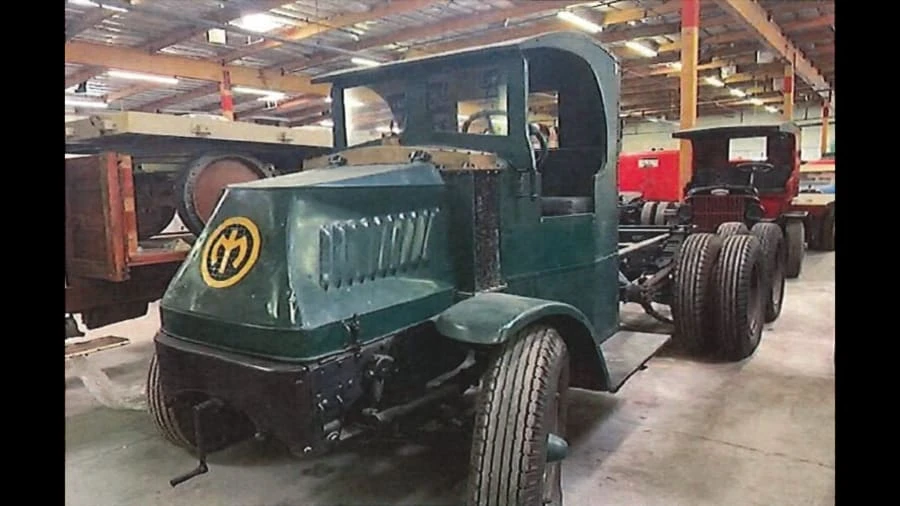 1929 Mack - Image 2 of 3