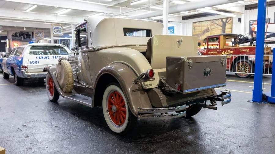1929 Marmon - Image 3 of 31