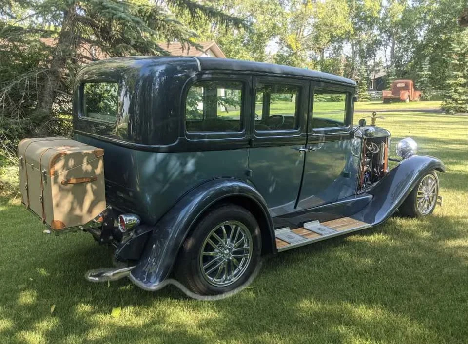 Nash - Image 3 of 21