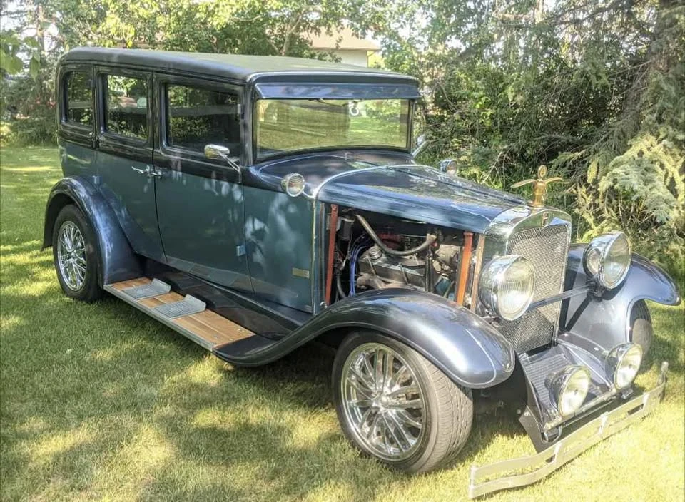 Nash - Image 2 of 21