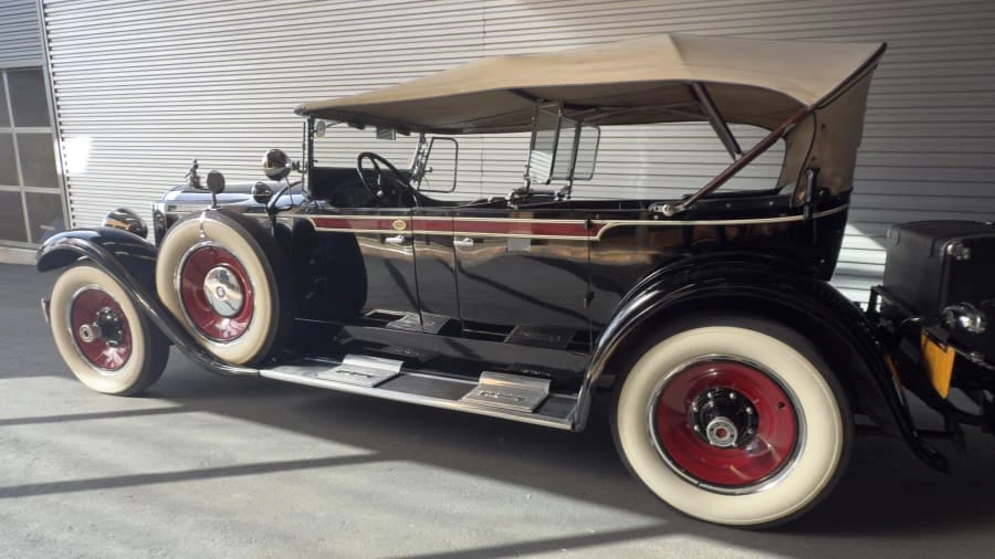 1929 Packard Eight - Image 2 of 22