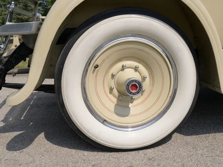 1929 Packard Eight - Image 19 of 31