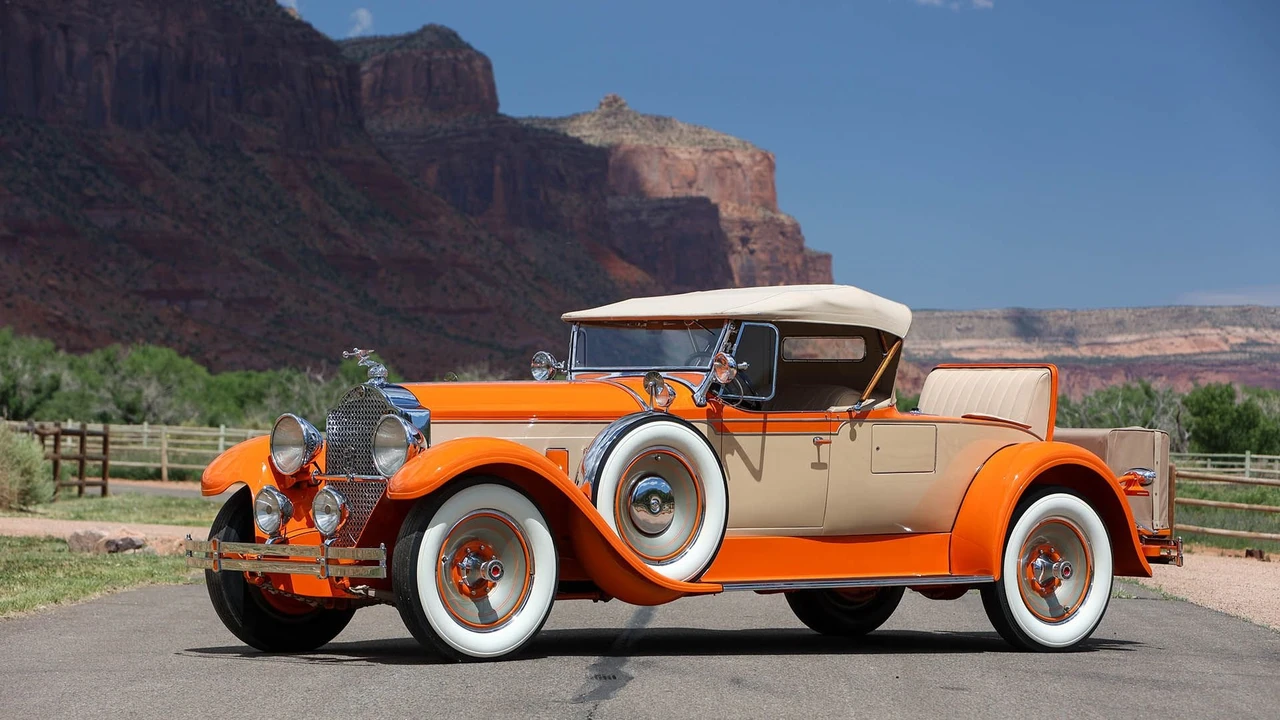 1929 Packard Eight - Image 13 of 31