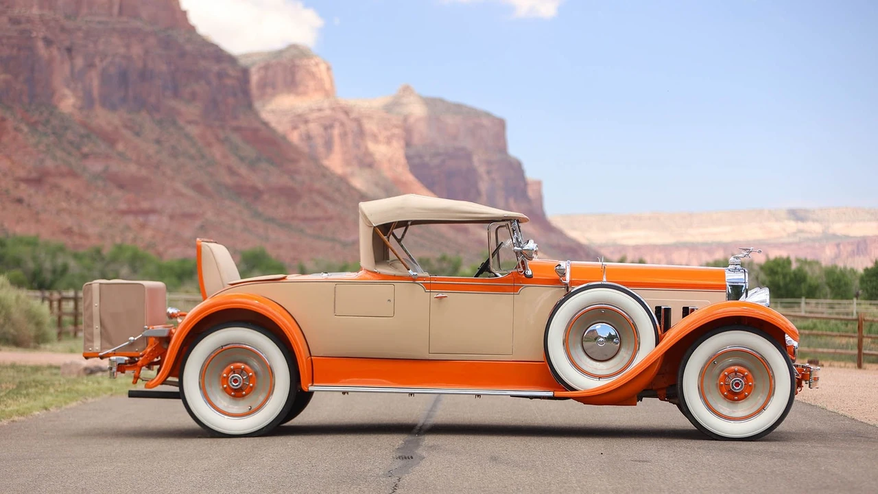 1929 Packard Eight - Image 11 of 31