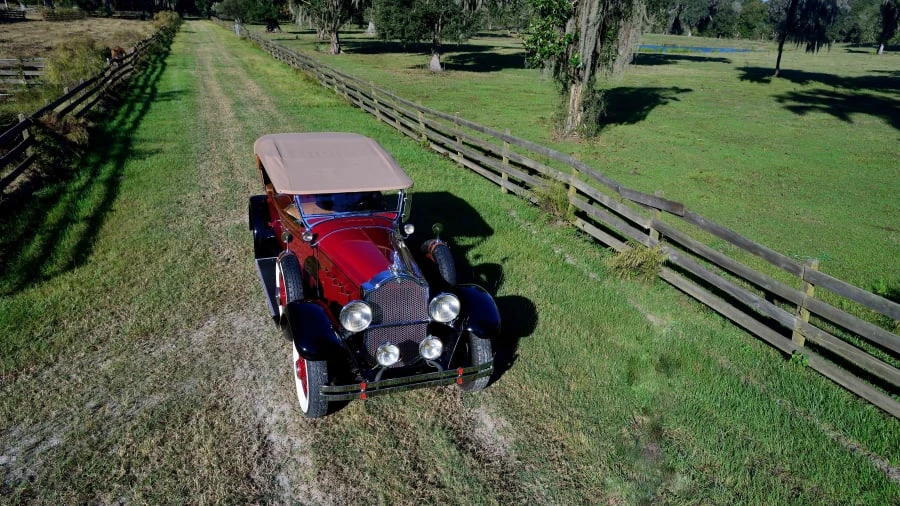 1929 Packard Eight - Image 11 of 12