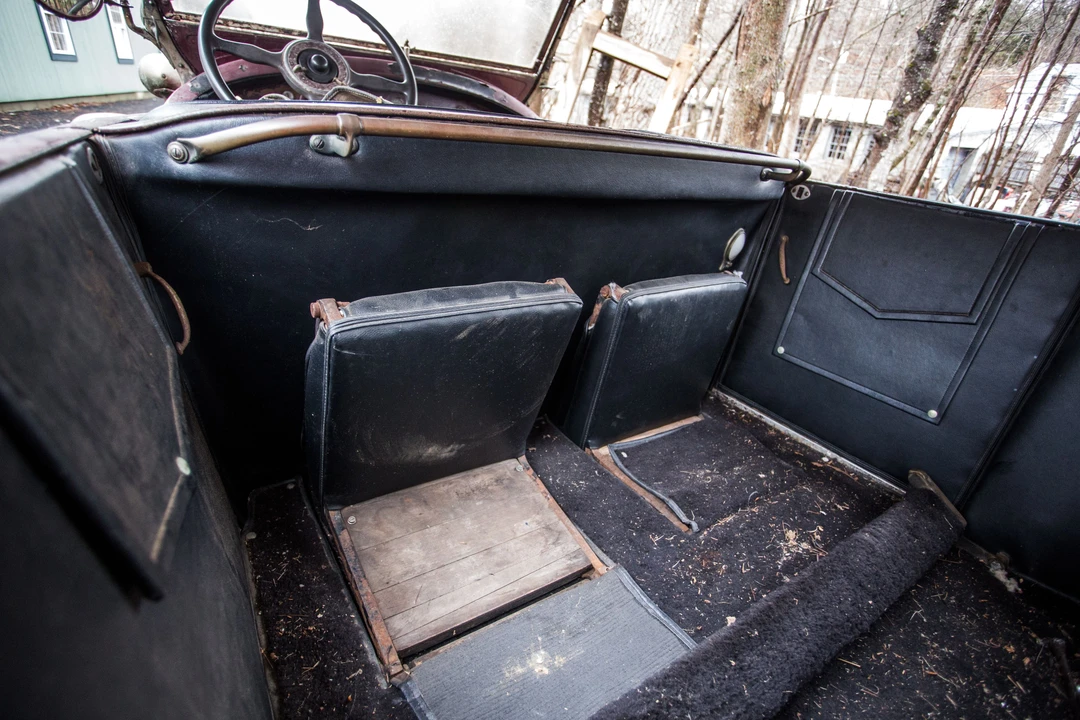 1929 Packard Eight - Image 16 of 31