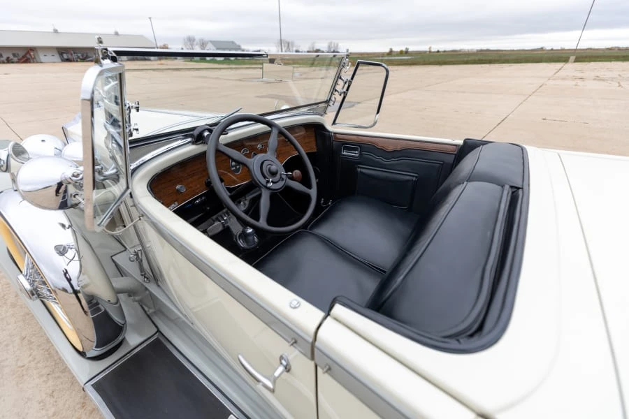 1929 Packard Eight - Image 11 of 15