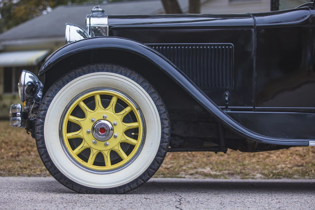 1929 Packard Eight - Image 9 of 31