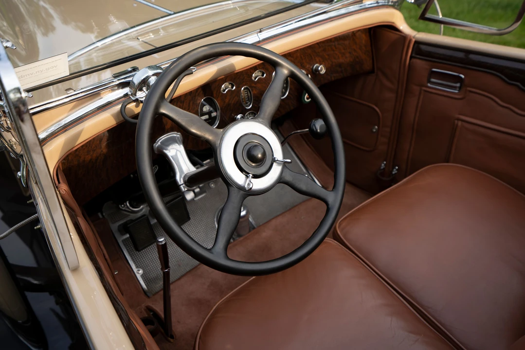 1929 Packard Eight - Image 2 of 31