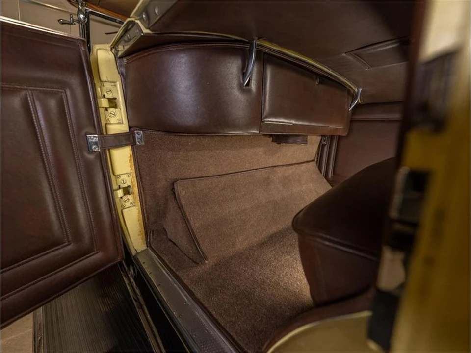 1929 Pierce-Arrow - Image 30 of 31