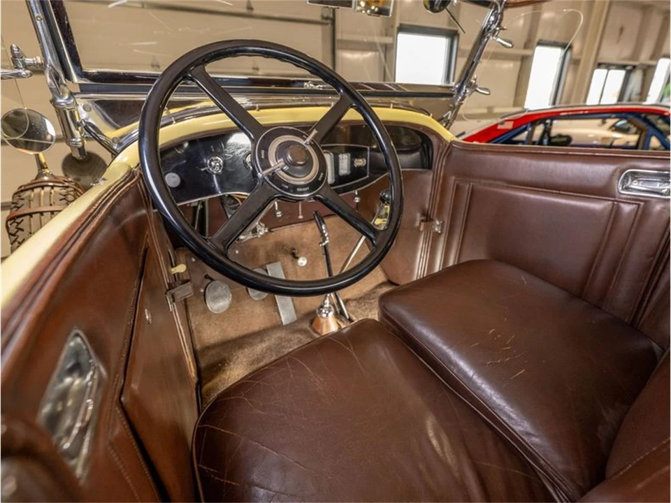 1929 Pierce-Arrow - Image 23 of 31